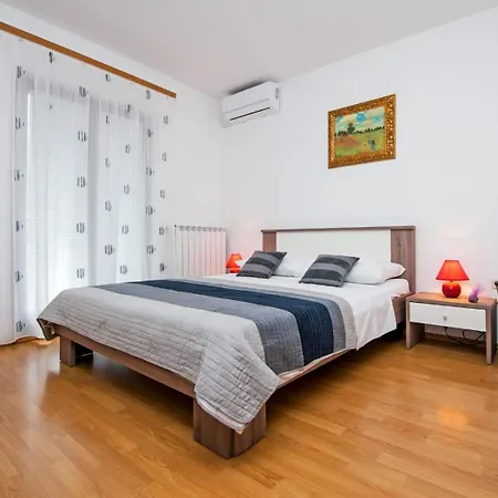 Ladonja Bed & Breakfast Rovinjsko Selo