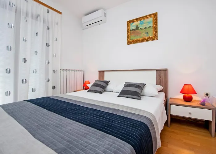 Ladonja Bed and breakfast