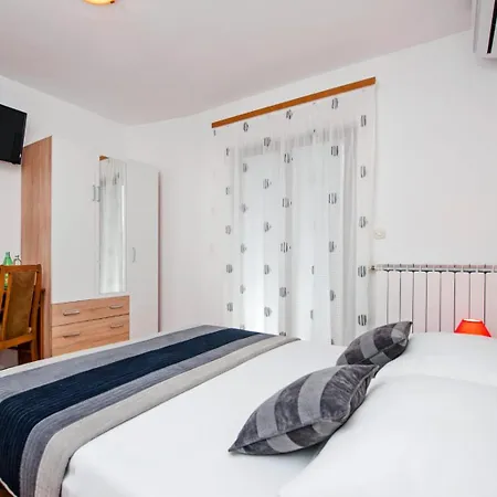 Ladonja 3* ロヴィンスコ・セロ